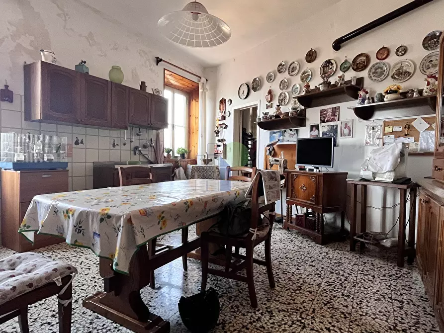 Immagine 23 di Pentalocale in vendita  in Piazza San Marco 45 a Livorno