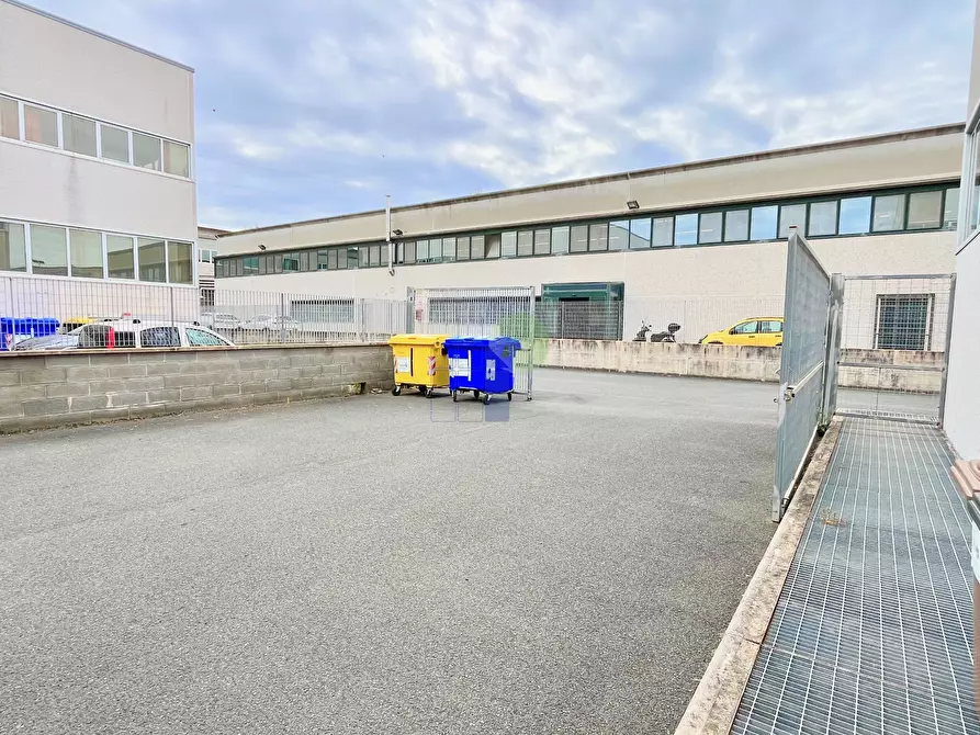 Immagine 13 di Capannone industriale in vendita  in Via degli Arrotini 12 a Livorno