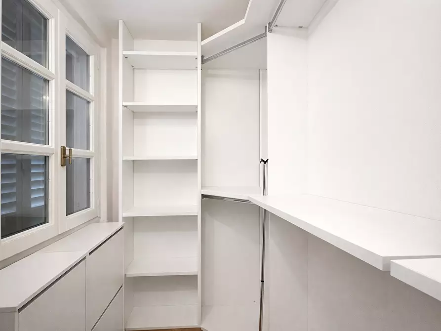 Immagine 17 di Quadrilocale in affitto  in Via San Carlo 1 a Arona