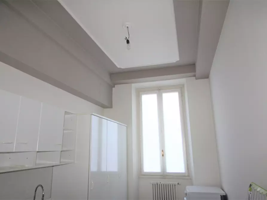 Immagine 22 di Trilocale in affitto  in Via XX Settembre 1 a Arona