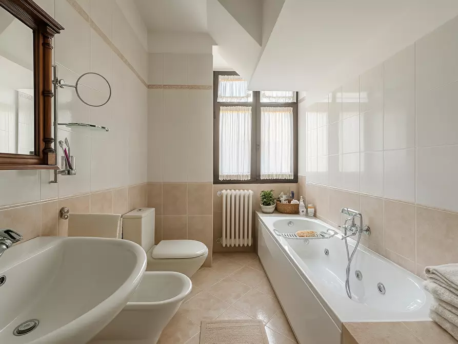 Immagine 22 di Villa in vendita  in Regione Cantarana 1 a Arona