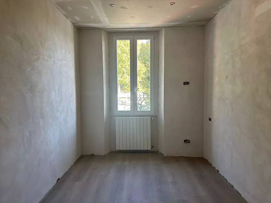 Immagine 29 di Trilocale in vendita  in Via Partigiani 1 a Arona