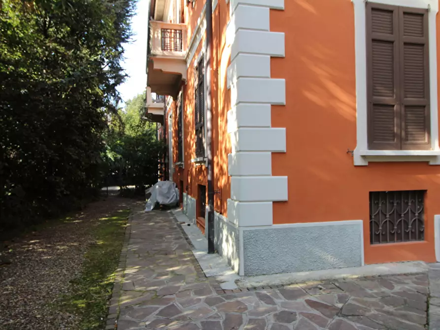 Immagine 11 di Trilocale in affitto  in Via XX Settembre 1 a Arona