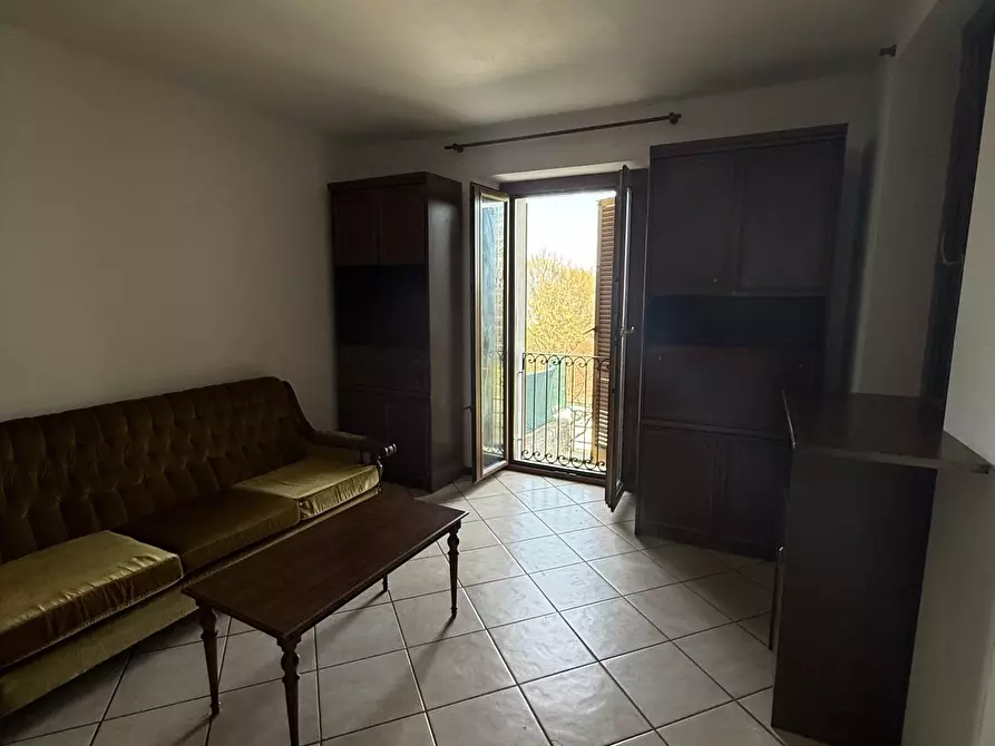 Immagine 16 di Bilocale in vendita  in Via Manzoni 1 a Arona