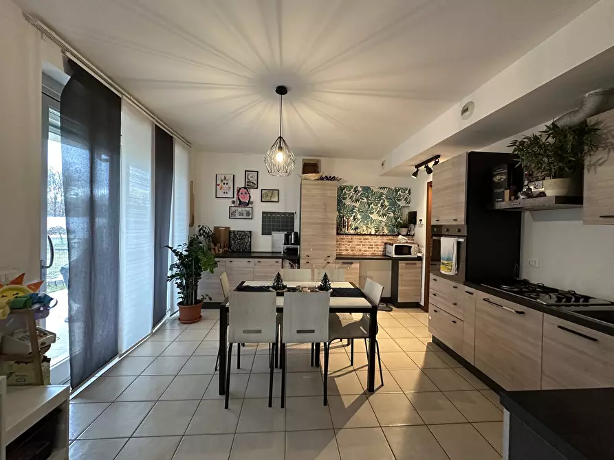 Immagine 3 di Trilocale in vendita  in Via G. Verdi 1 a Borgomanero