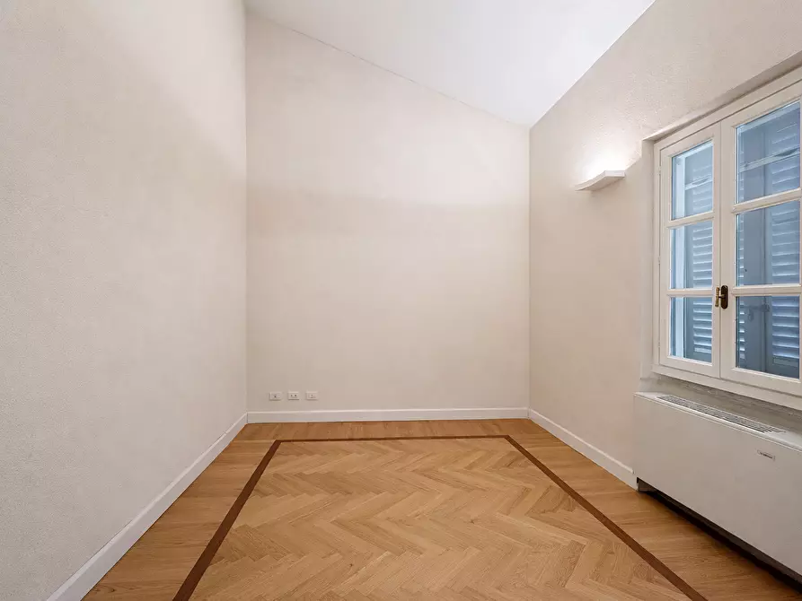 Immagine 16 di Quadrilocale in affitto  in Via San Carlo 1 a Arona