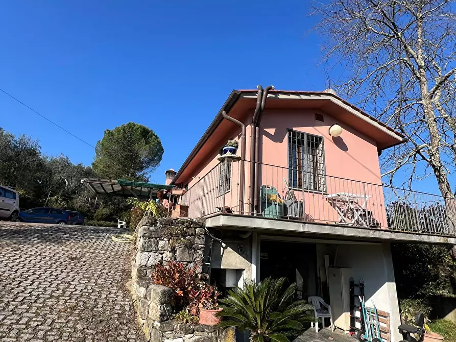 Immagine 60 di Casa indipendente in vendita  in Via Poggio di Pozzolatico a Impruneta