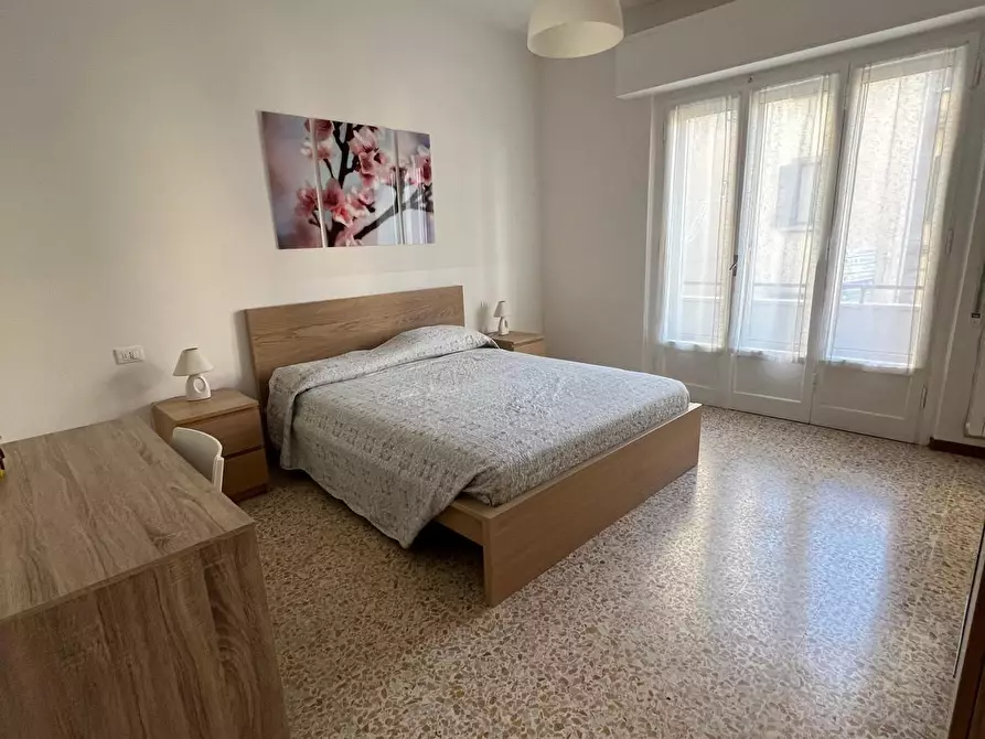 Immagine 20 di Trilocale in vendita  a Firenze