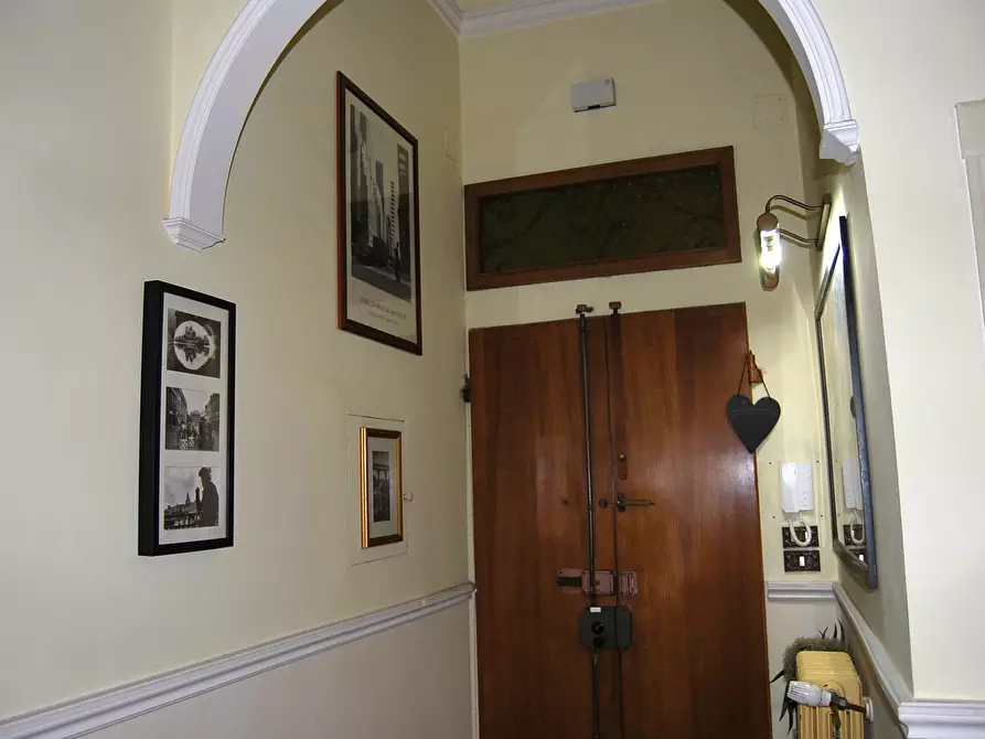 Immagine 21 di Quadrilocale in vendita  in Piazza Bernardo Tanucci a Firenze