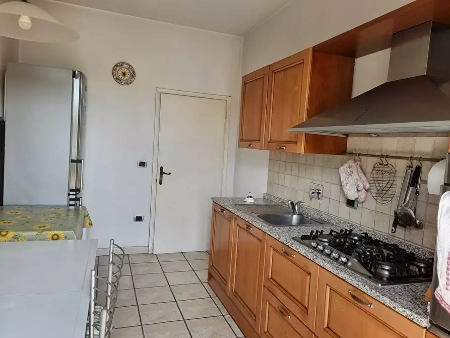 Immagine 5 di Pentalocale in vendita  in Via Fabio Filzi 9 a Prato