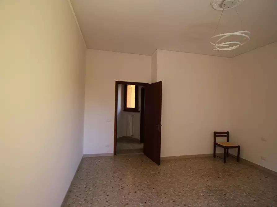 Immagine 14 di Trilocale in vendita  in Via Giuseppe Campani a Firenze