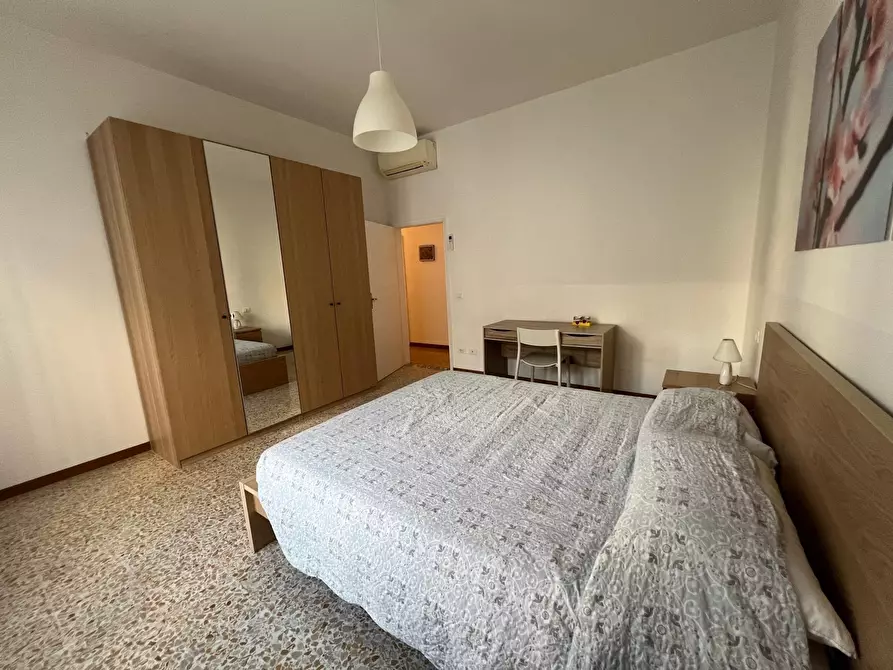 Immagine 19 di Trilocale in vendita  a Firenze