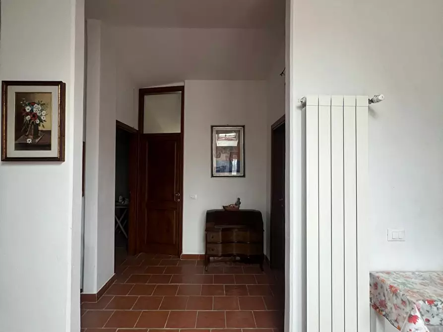 Immagine 7 di Pentalocale in vendita  in Via Canto alle Gracchie a Scandicci