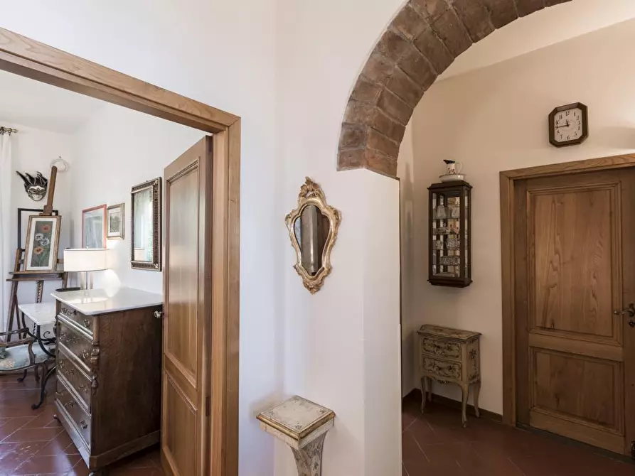 Immagine 39 di Villa in vendita  in via tortori a Montespertoli