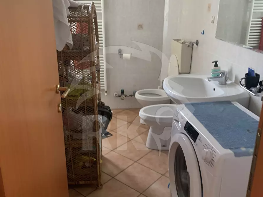 Immagine 10 di Stanza singola in affitto  a Bologna