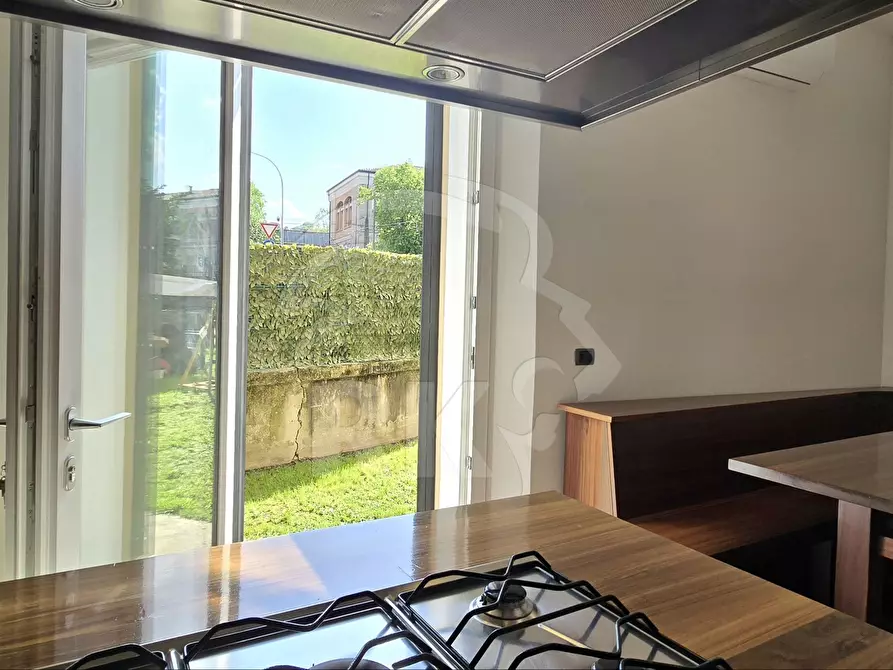 Immagine 4 di Trilocale in affitto  in Via Castiglione 81 a Bologna