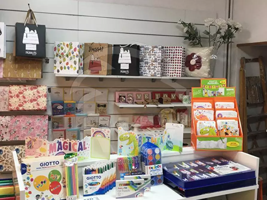 Immagine 7 di Locale commerciale in affitto  in Via Saragozza 7 a Bologna