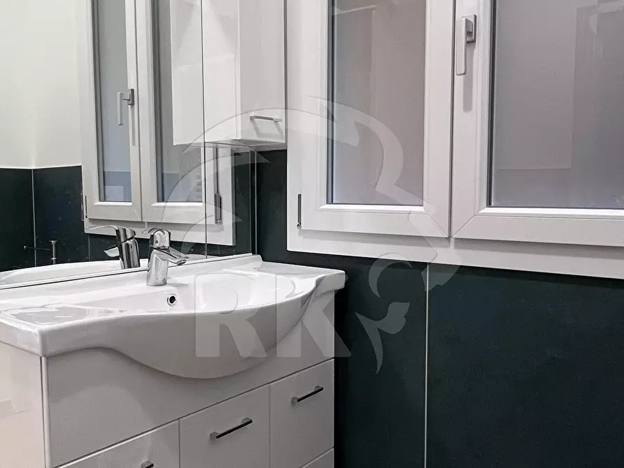 Immagine 9 di Quadrilocale in affitto  in Via delle Lame 71 a Bologna