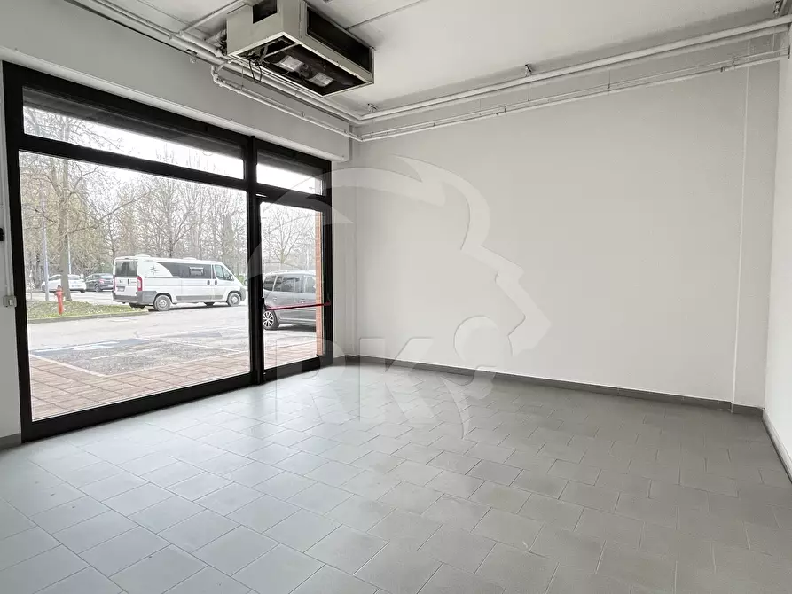 Immagine 6 di Laboratorio in affitto  in via gobetti 52 a Bologna