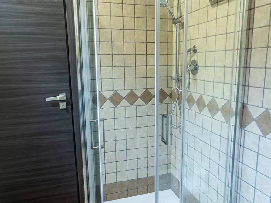 Immagine 109 di Villa in vendita  in Via Vincenzo Bellini 163 a Piedimonte Etneo