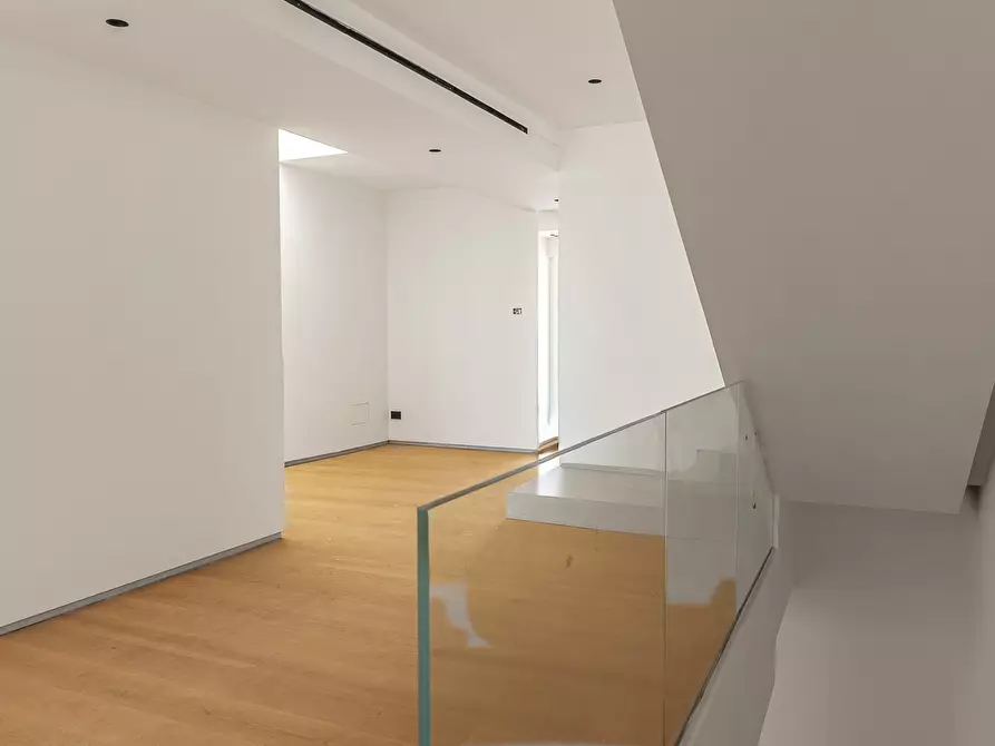 Immagine 20 di Casa indipendente in vendita  in Corso Vittorio Emanuele 456 a Floridia
