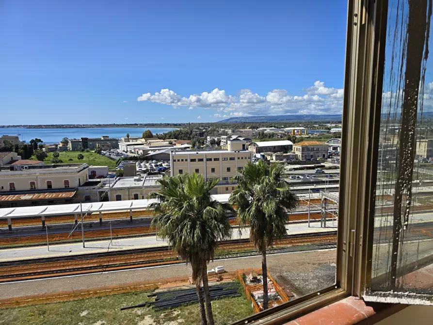 Immagine 29 di Appartamento in vendita  in Via Adda 9 a Siracusa