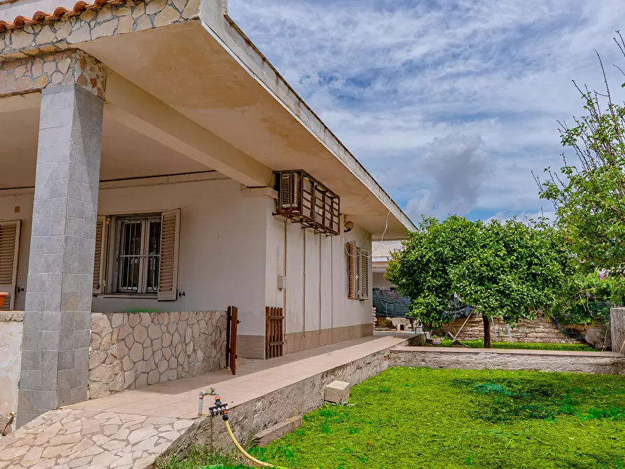 Immagine 24 di Villa in vendita  in Via Mar Mediterraneo a Siracusa