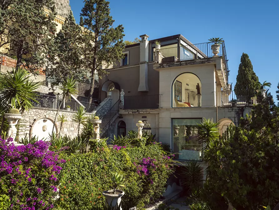 Immagine 44 di Villa in vendita  in Salita Giafari 25 a Taormina