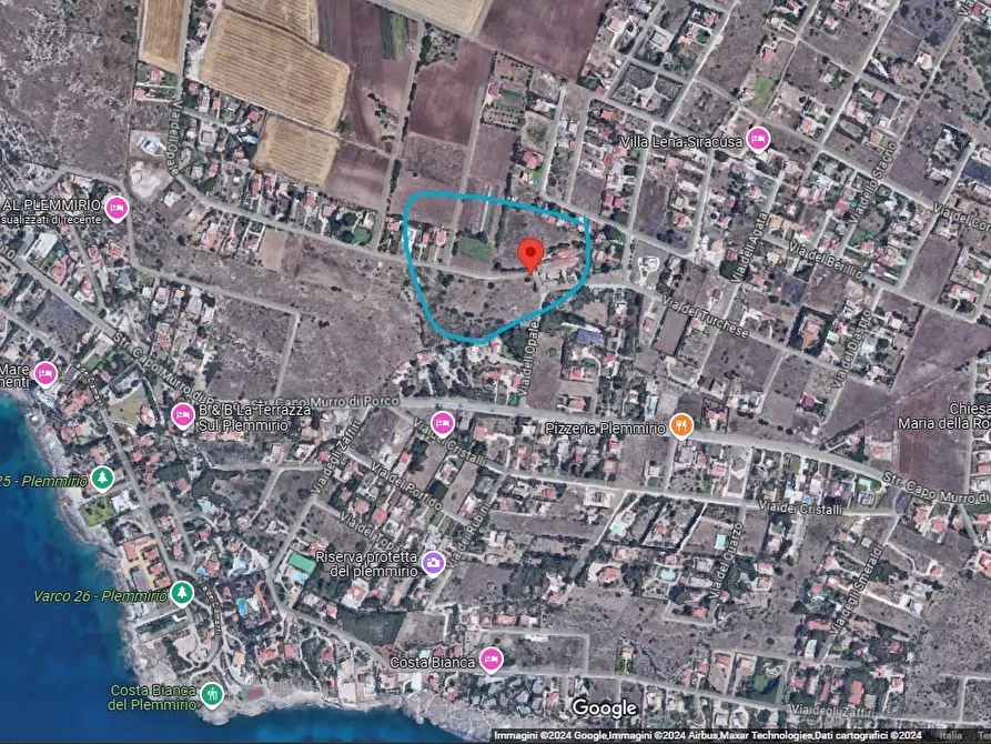 Immagine 23 di Villa in vendita  in Via dell'Opale 10 a Siracusa