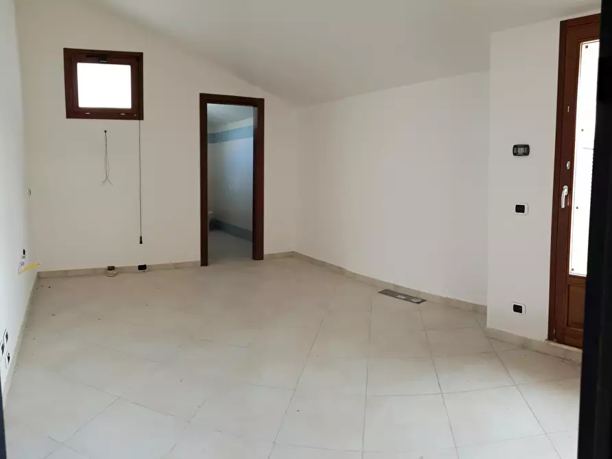 Immagine 4 di Appartamento in vendita  in Via Vittorio Emanuele III 581 a Canicattini Bagni
