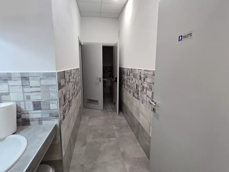 Immagine 9 di Capannone industriale in vendita  in Via Malta 100 a Siracusa