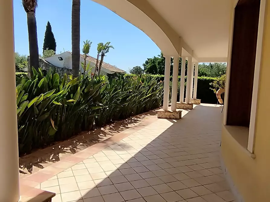 Immagine 62 di Villa in vendita  in Strada Tremmilia 143 a Siracusa