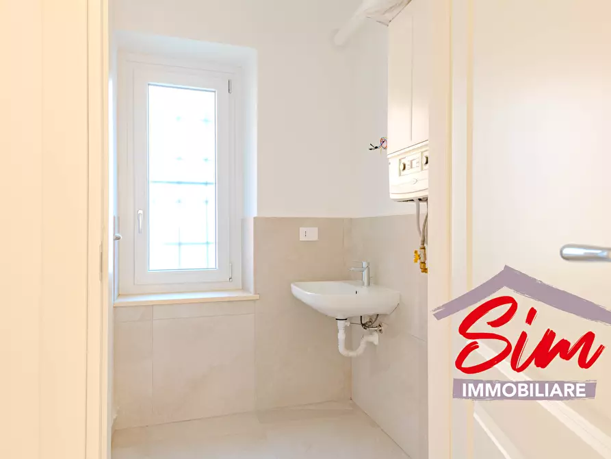 Immagine 9 di Bilocale in affitto  in Corso Cavour snc a Trino Vercellese