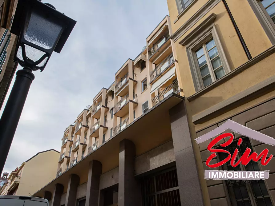 Immagine 1 di Trilocale in vendita  in Via Canobio 6 a Novara