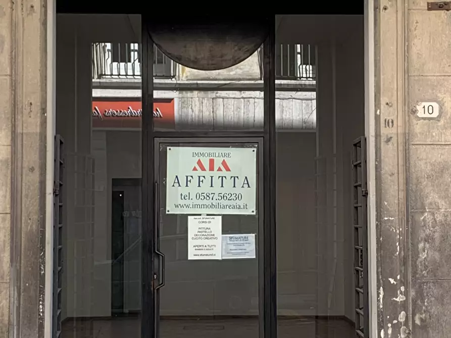 Immagine 8 di Locale commerciale in affitto  in Via I° Maggio a Pontedera