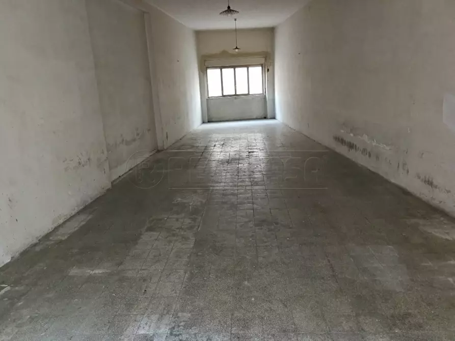 Immagine 4 di Magazzino in affitto  in via Niscemi 117 a Caltanissetta