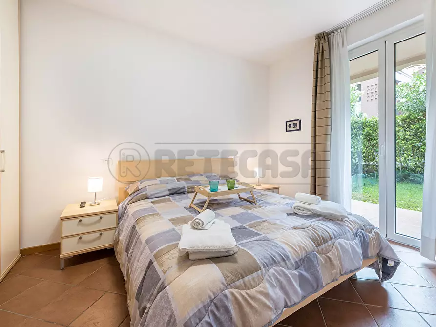 Immagine 3 di Appartamento in vendita  in Via Giuseppe Mazzini 1 a Padenghe Sul Garda