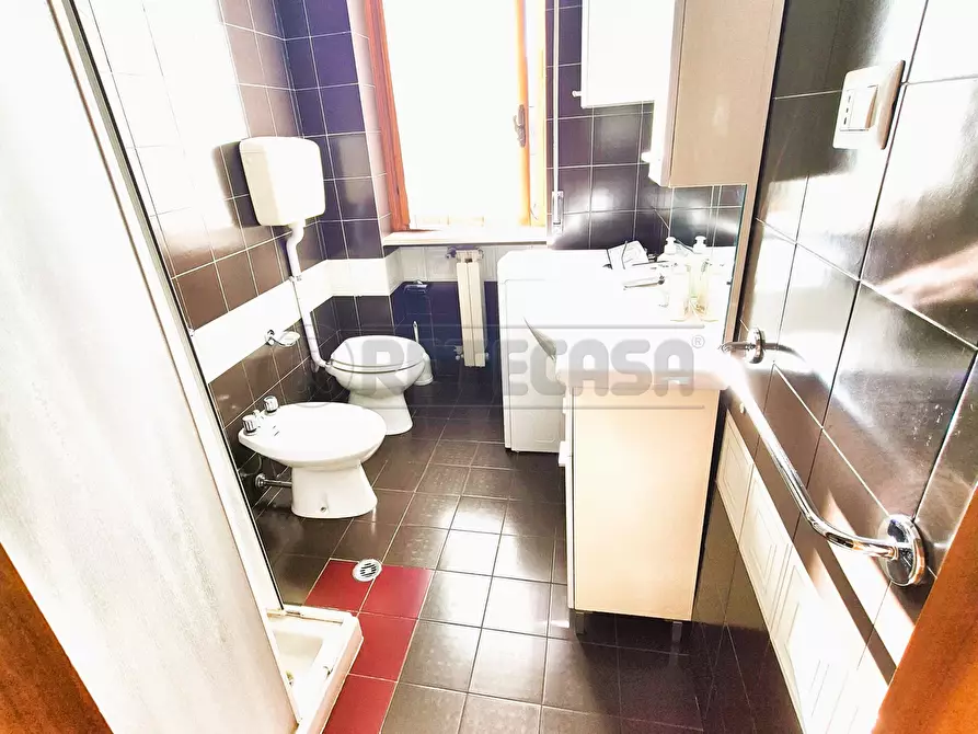 Immagine 10 di Quadrilocale in vendita  in Piazza della Marina 3 a Pescara