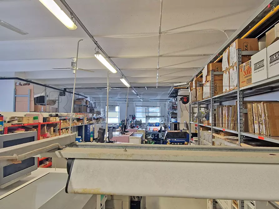 Immagine 3 di Capannone industriale in vendita  in via Del Lavoro 41/b a Trissino