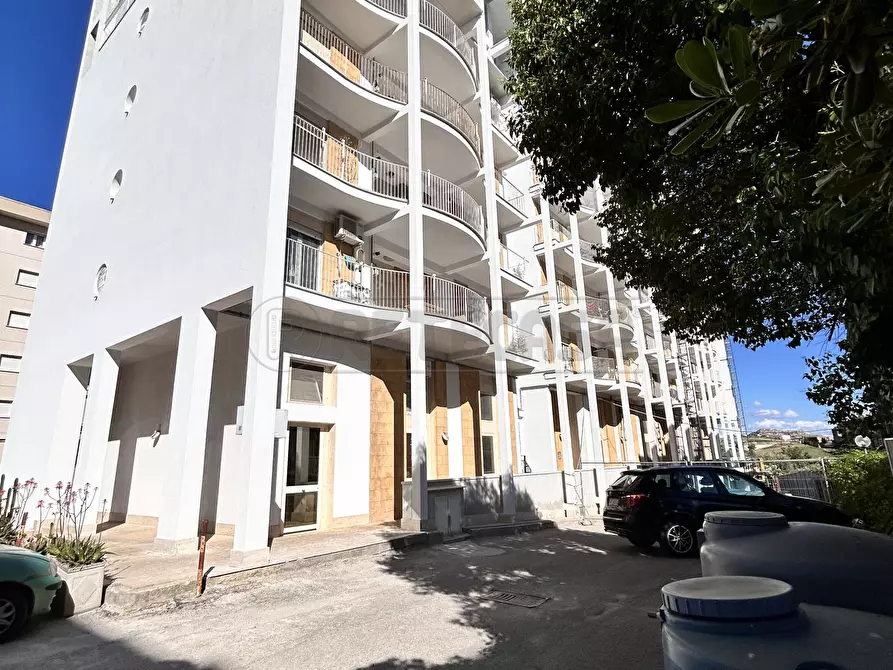 Immagine 16 di Quadrilocale in vendita  in Via Tiziano Vecellio 32 a Caltanissetta