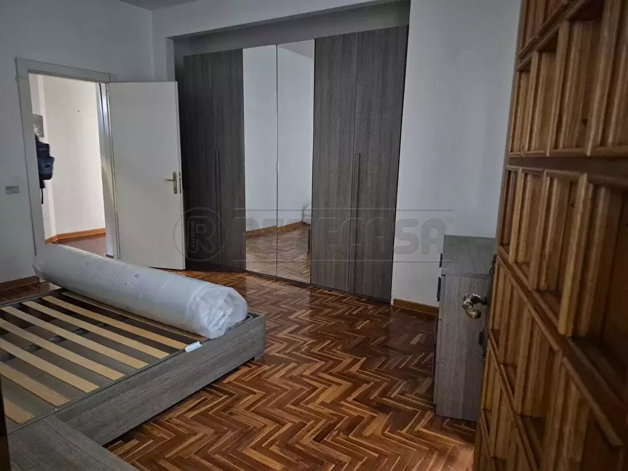 Immagine 19 di Quadrilocale in affitto  in via Tasso a Bergamo