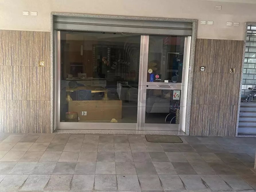 Immagine 2 di Locale commerciale in vendita  a Mazara Del Vallo