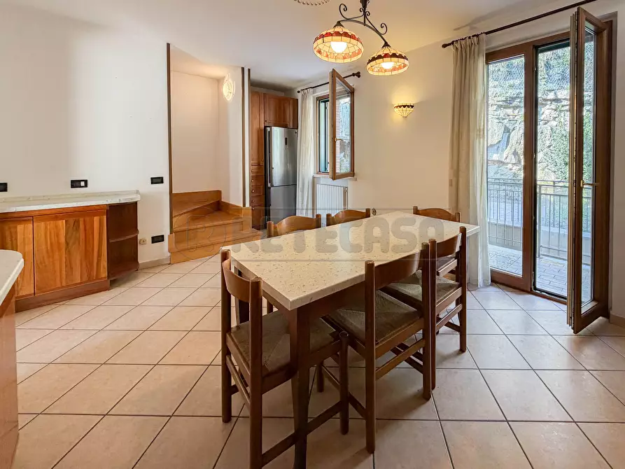 Immagine 12 di Porzione di casa in vendita  in Via Molini a Creazzo