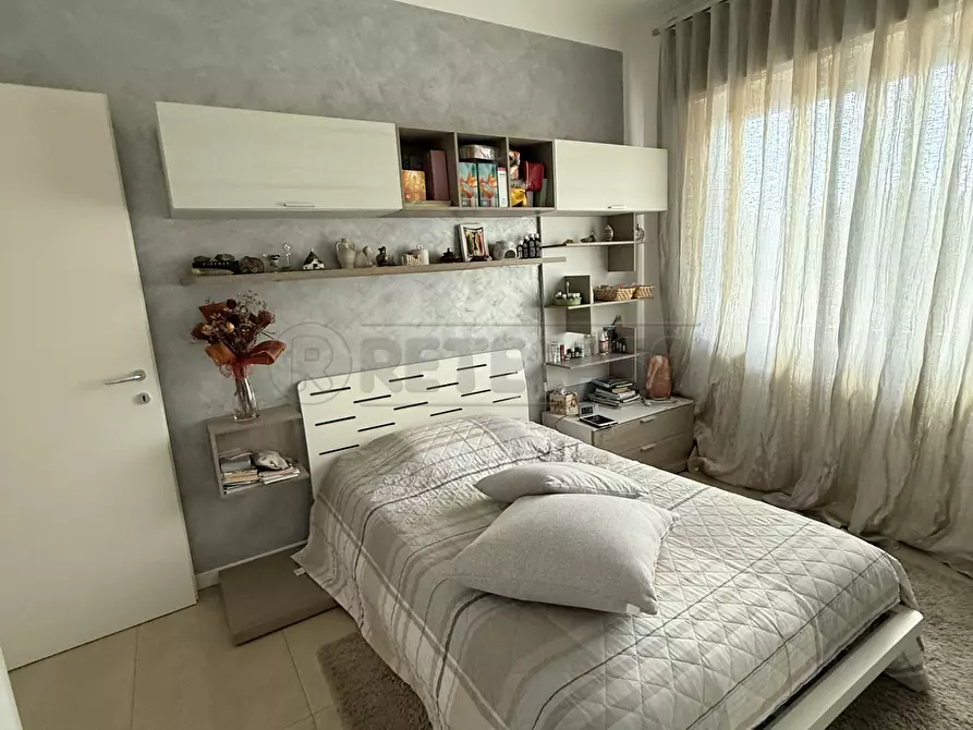 Immagine 14 di Bilocale in vendita  a Chiampo