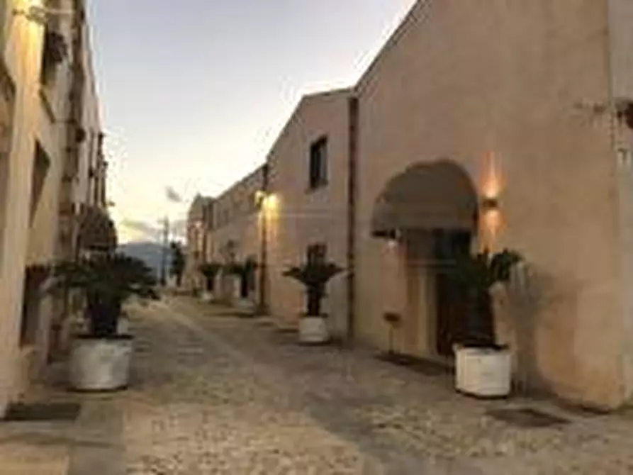 Immagine 17 di Albergo/B&B/Residence in vendita  a Balestrate