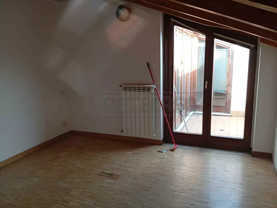 Immagine 20 di Trilocale in vendita  a Bergamo