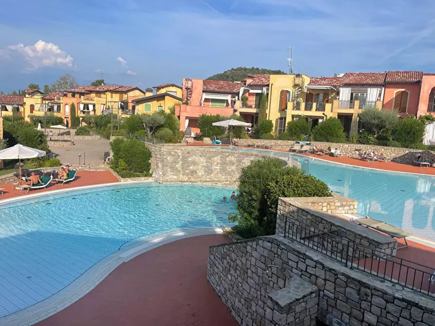 Immagine 16 di Bilocale in vendita  in Via del Torchio 21F a Manerba Del Garda