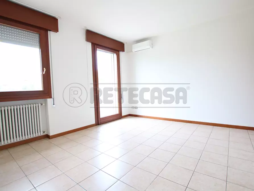 Immagine 77 di Terratetto in vendita  in Via Giovanni Falcone a Barbarano Mossano