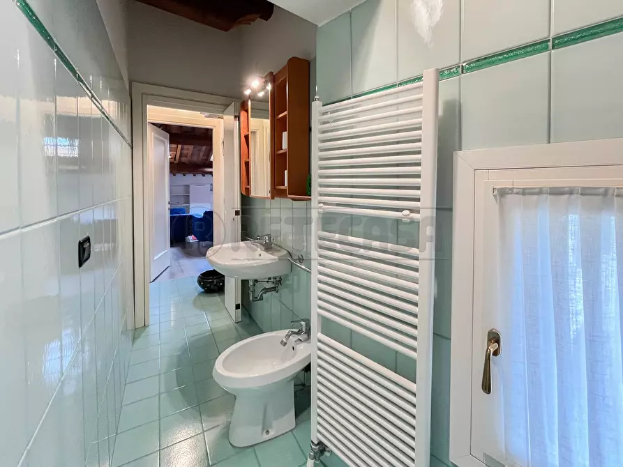 Immagine 19 di Bilocale in vendita  in Contrà Santa Barbara a Vicenza