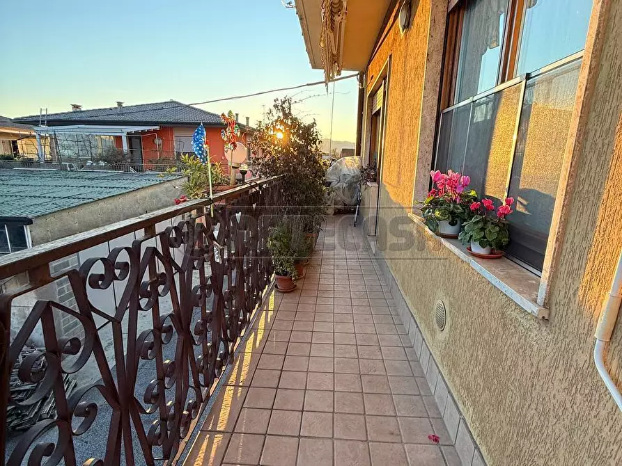 Immagine 3 di Appartamento in vendita  in zona valle a Montecchio Maggiore